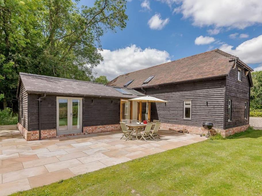 Villa Stride'S Barn Whiteparish Exterior foto